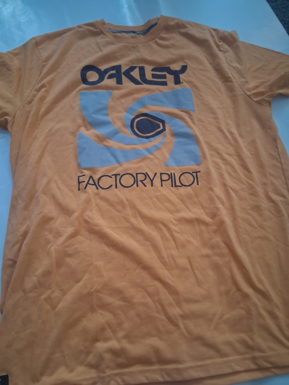 Oakley Men’s Factory Pilot Graphic T‑Shirt — Orange